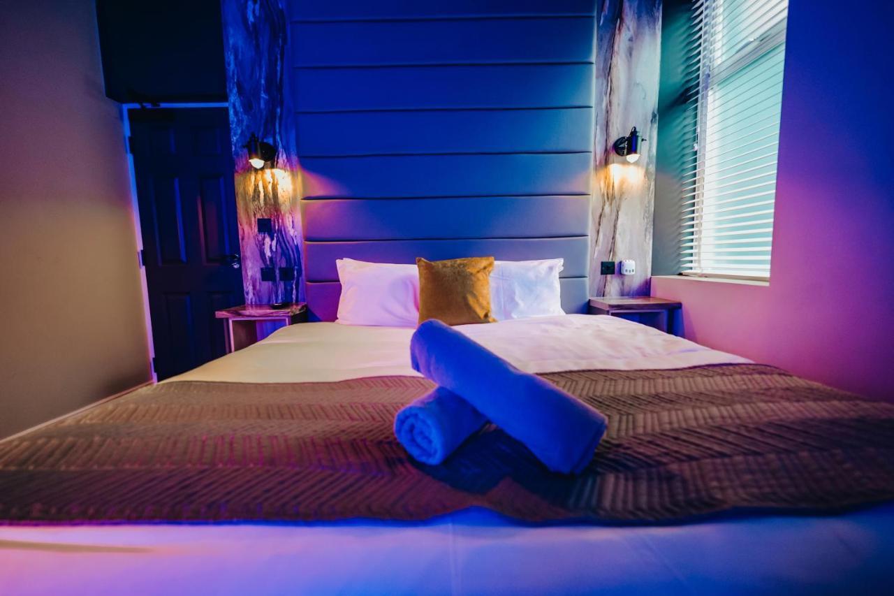 Breeze Blackpool Luxury Suites Екстериор снимка