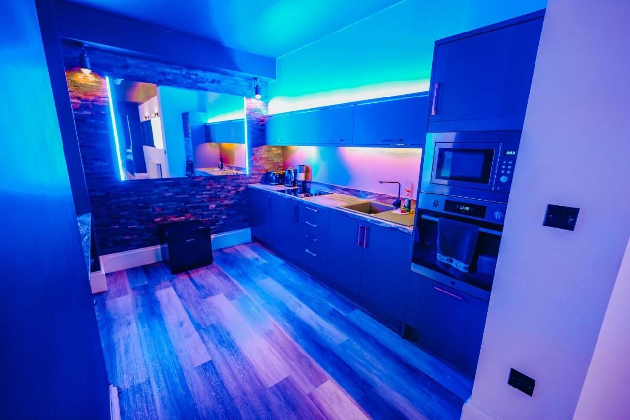 Breeze Blackpool Luxury Suites Екстериор снимка